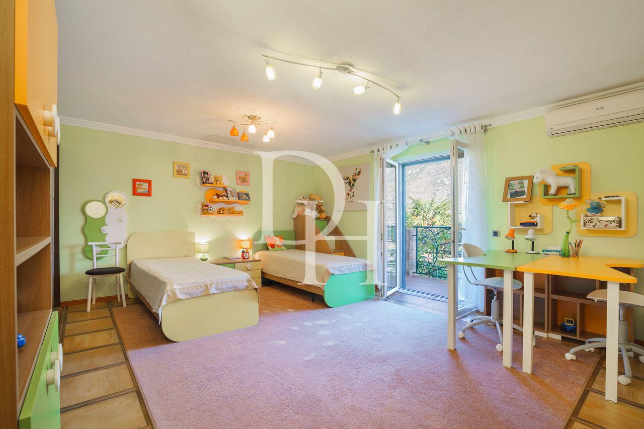 Вилла в Stoliv в Которе, Черногория, 300м2 - стоимость 680&nbsp;000€ - Ref: 71310 фото 9