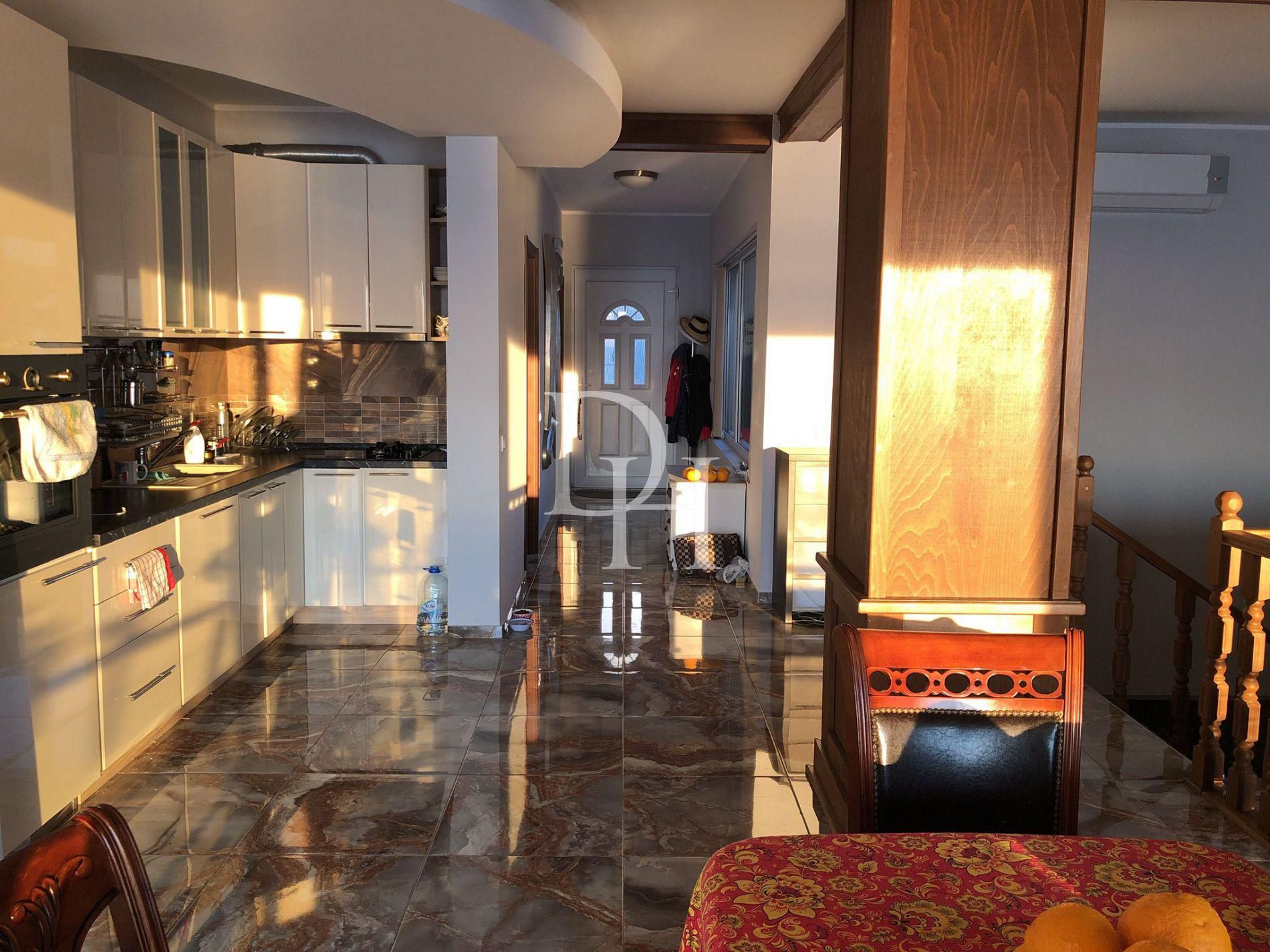 Коттедж в Утехе, Черногория, 225м2 - стоимость 300&nbsp;000€ - Ref: 71290 фото 4