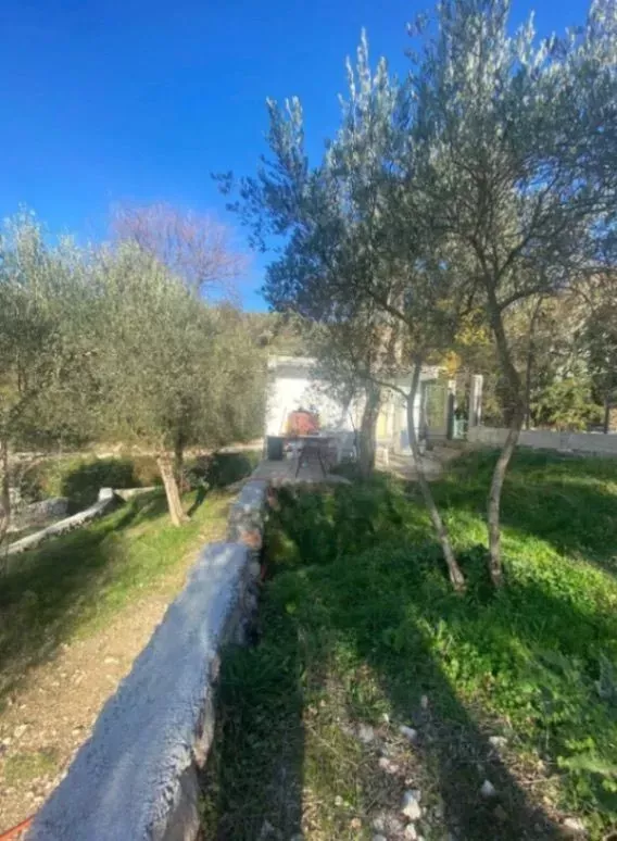 Land in Bar, Montenegro, 1 006m2 - for 120&nbsp;000€ - Ref: 72260 photo 2