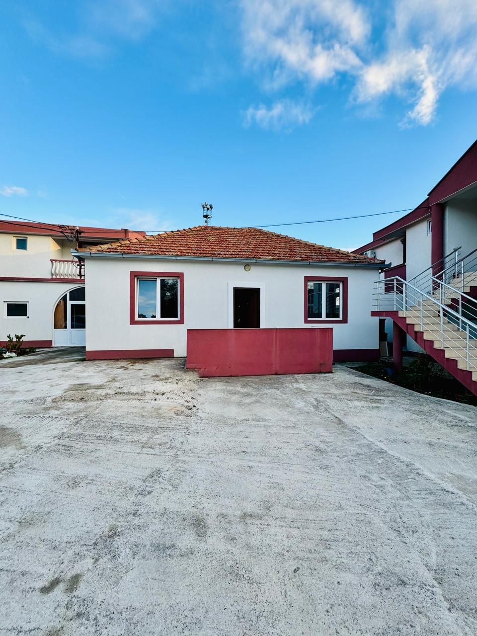 Domek w Barze, Czarnogóra, 100m2 - koszt 110&nbsp;000€ - Ref: 72258 zdjęcia 1