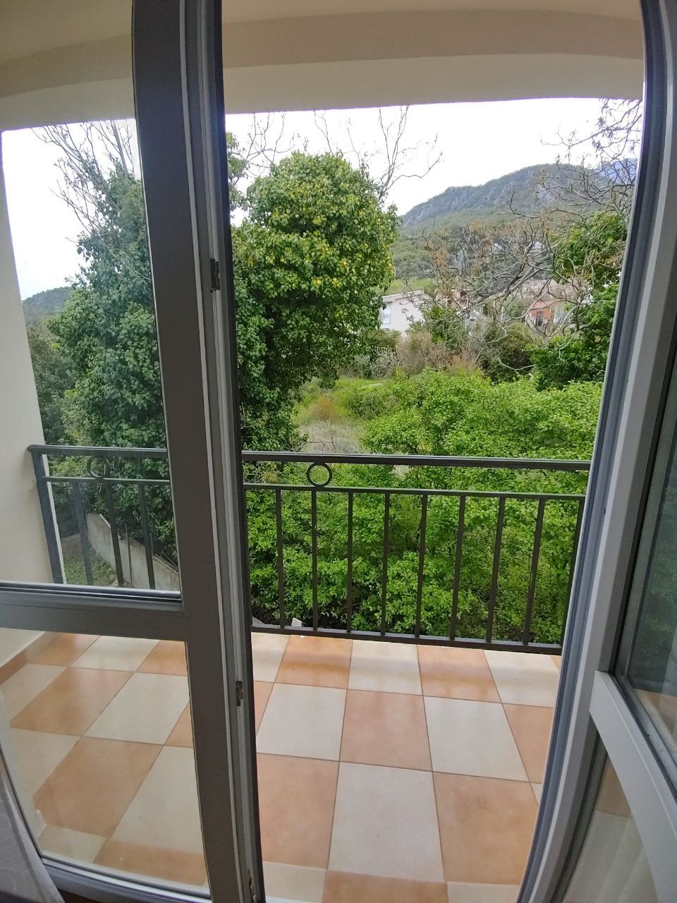 Villa in Bar, Montenegro, 180m2 - for 180&nbsp;000€ - Ref: 72256 photo 3