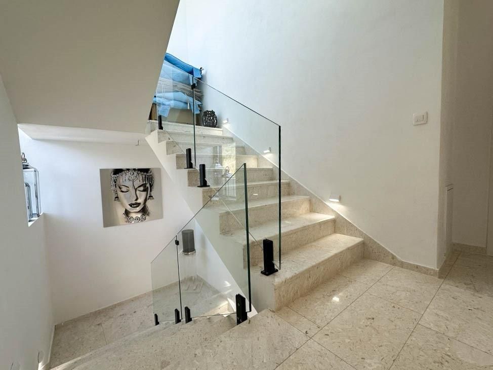 Villa in der Bar, Montenegro, 146m2 - kosten 430&nbsp;000€ - Ref: 72248 foto 2