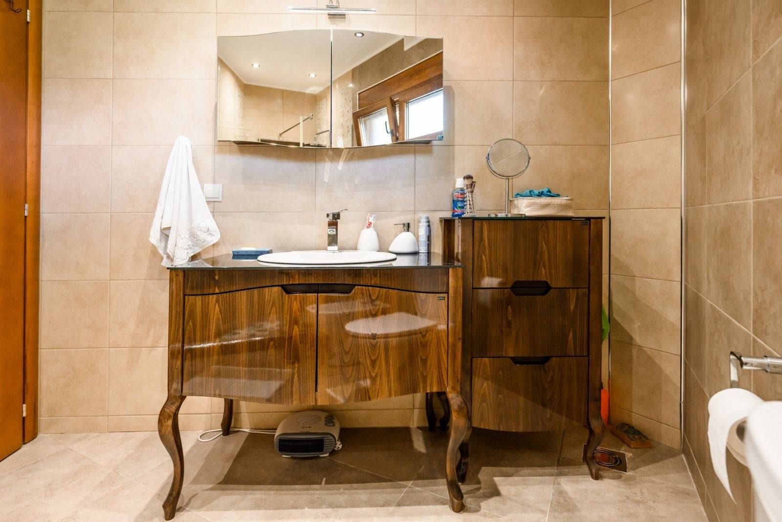 Villa in Bar, Montenegro, 252m2 - for 550&nbsp;000€ - Ref: 72245 photo 9