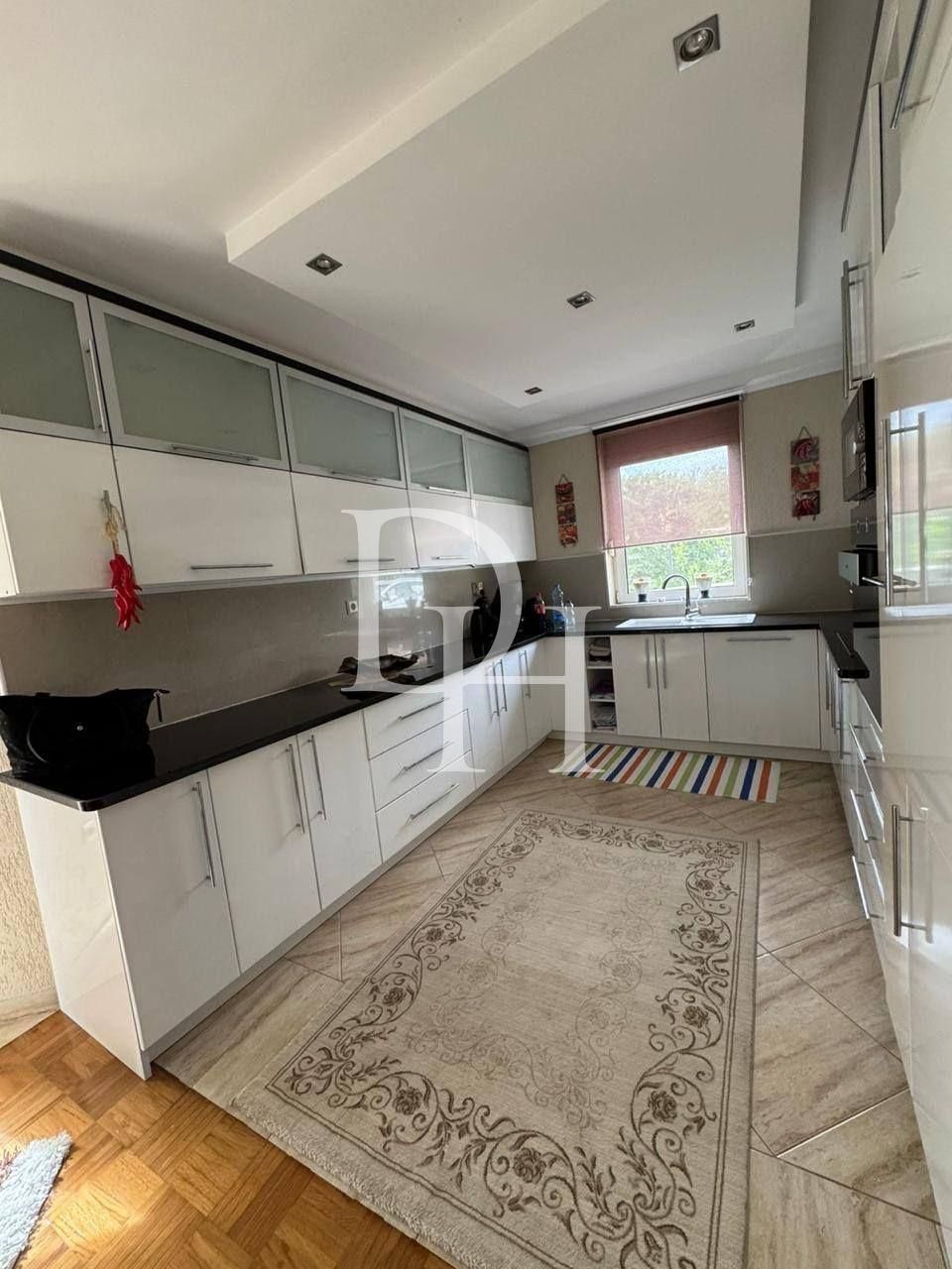 Вилла в Баре, Черногория, 153м2 - стоимость 290&nbsp;000€ - Ref: 72239 фото 8