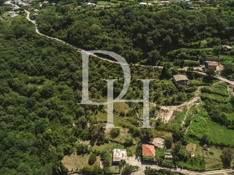Land in Bar, Montenegro, 8 700m2 - for 650&nbsp;000€ - Ref: 72233 photo 3