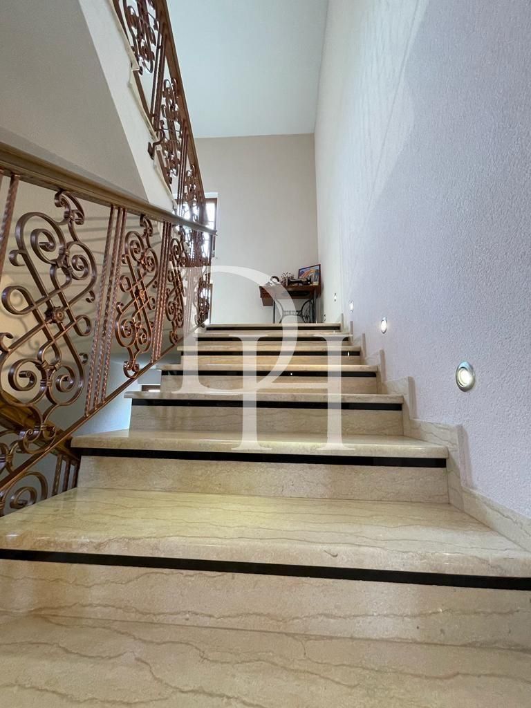 Villa in Bar, Montenegro, 345m2 - for 450&nbsp;000€ - Ref: 72217 photo 20