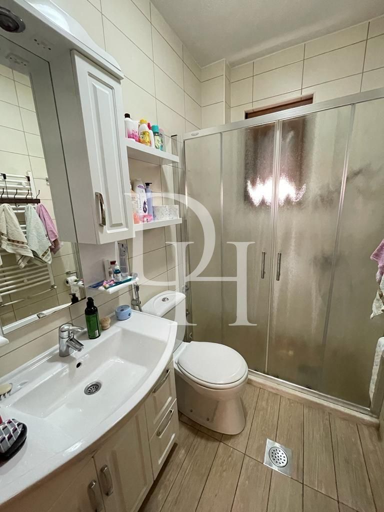 Villa in Bar, Montenegro, 345m2 - for 450&nbsp;000€ - Ref: 72217 photo 28