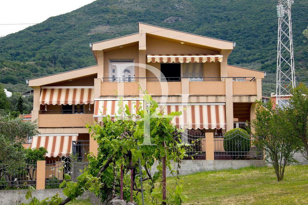 Villa in Bar, Montenegro, 292m2 - for 470&nbsp;000€ - Ref: 72208 photo 1