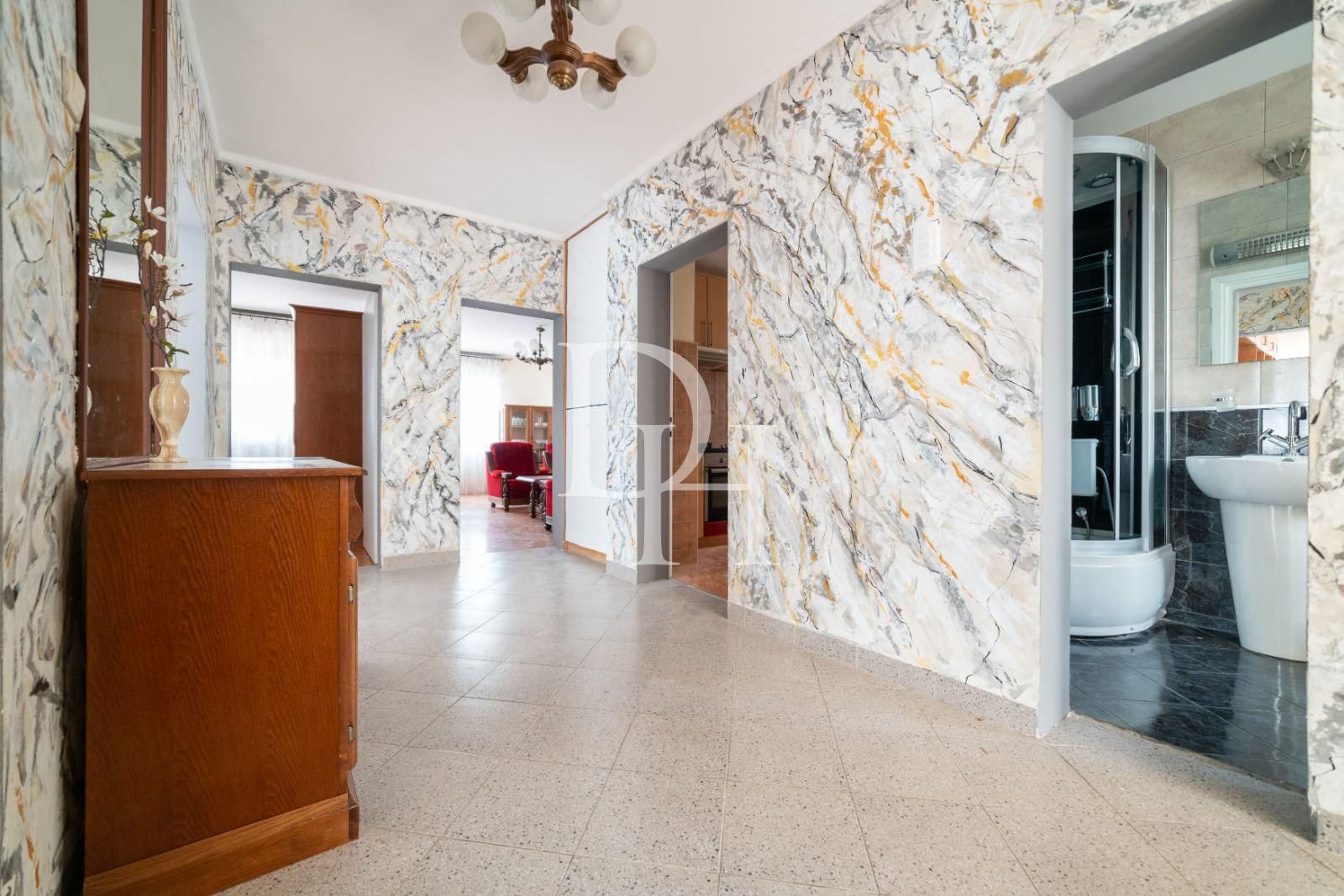 Отель в Баре, Черногория, 230м2 - стоимость 400&nbsp;000€ - Ref: 72199 фото 5