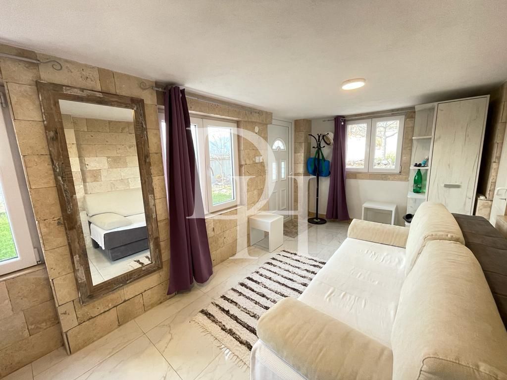 Villa in Bar, Montenegro, 107m2 - for 230&nbsp;000€ - Ref: 72196 photo 8