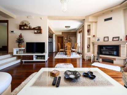 Villa in Bar, Montenegro, 252m2 - for 550&nbsp;000€ - Ref: 72245 photo 7