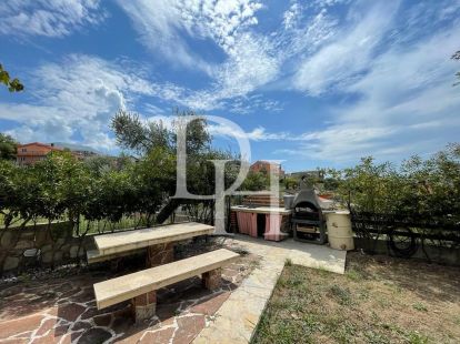 Villa in Bar, Montenegro, 345m2 - for 450&nbsp;000€ - Ref: 72217 photo 3