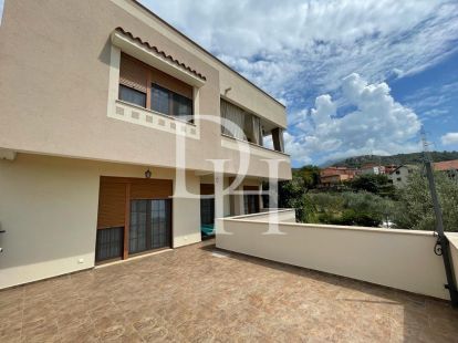 Villa in Bar, Montenegro, 345m2 - for 450&nbsp;000€ - Ref: 72217 photo 31