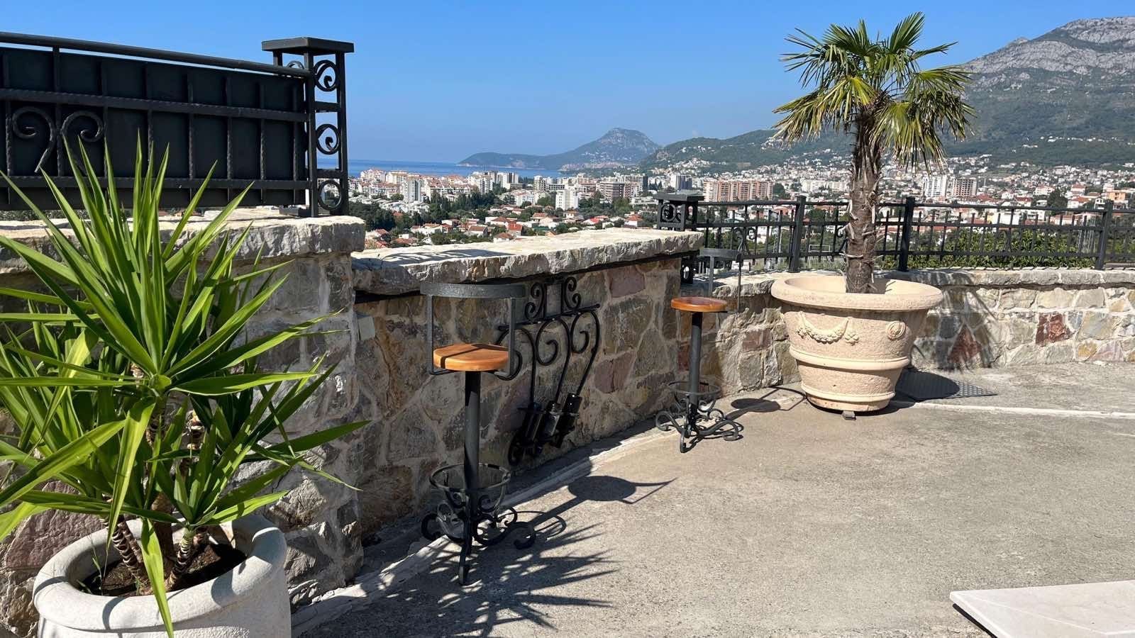 Вилла в Баре, Черногория, 360м2 - стоимость 1&nbsp;600&nbsp;000€ - Ref: 72275 фото 4