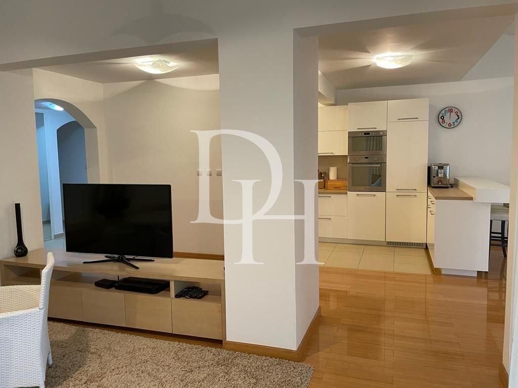 Mieszkania w Budvie, Czarnogóra, 250m2 - koszt 550&nbsp;000€ - Ref: 72295 zdjęcia 16