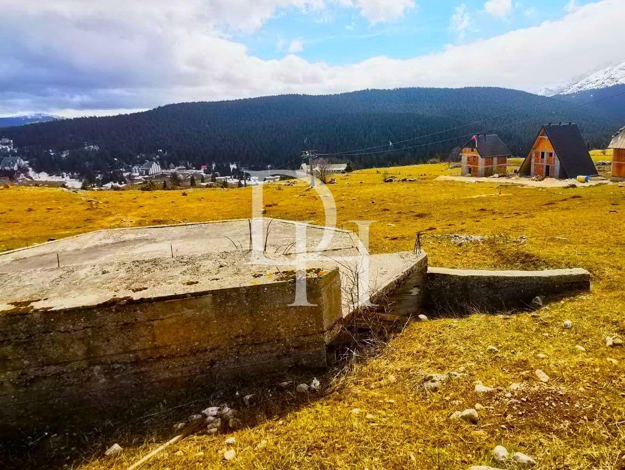 Участок в Жабляке, Черногория, 1 750м2 - стоимость 131&nbsp;250€ - Ref: 72287 фото 4