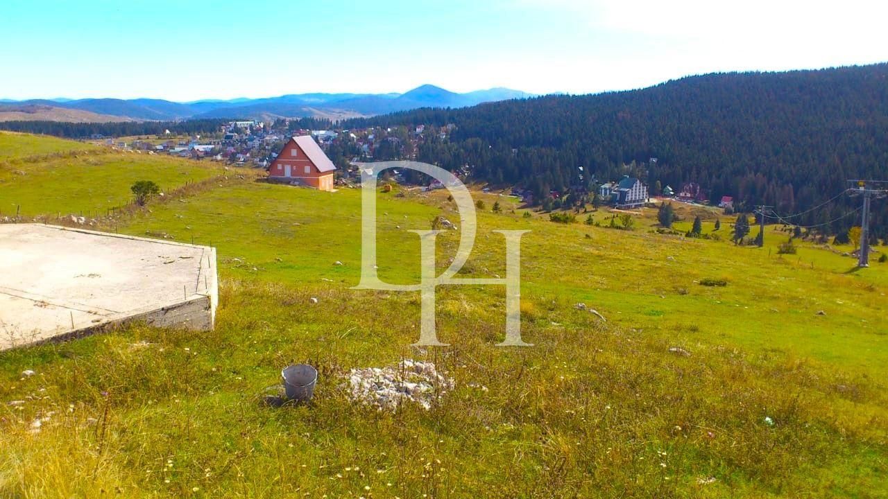 Участок в Жабляке, Черногория, 1 750м2 - стоимость 131&nbsp;250€ - Ref: 72287 фото 5