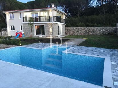 Вилла в Будве, Черногория за 400 000€ (ID:72309)