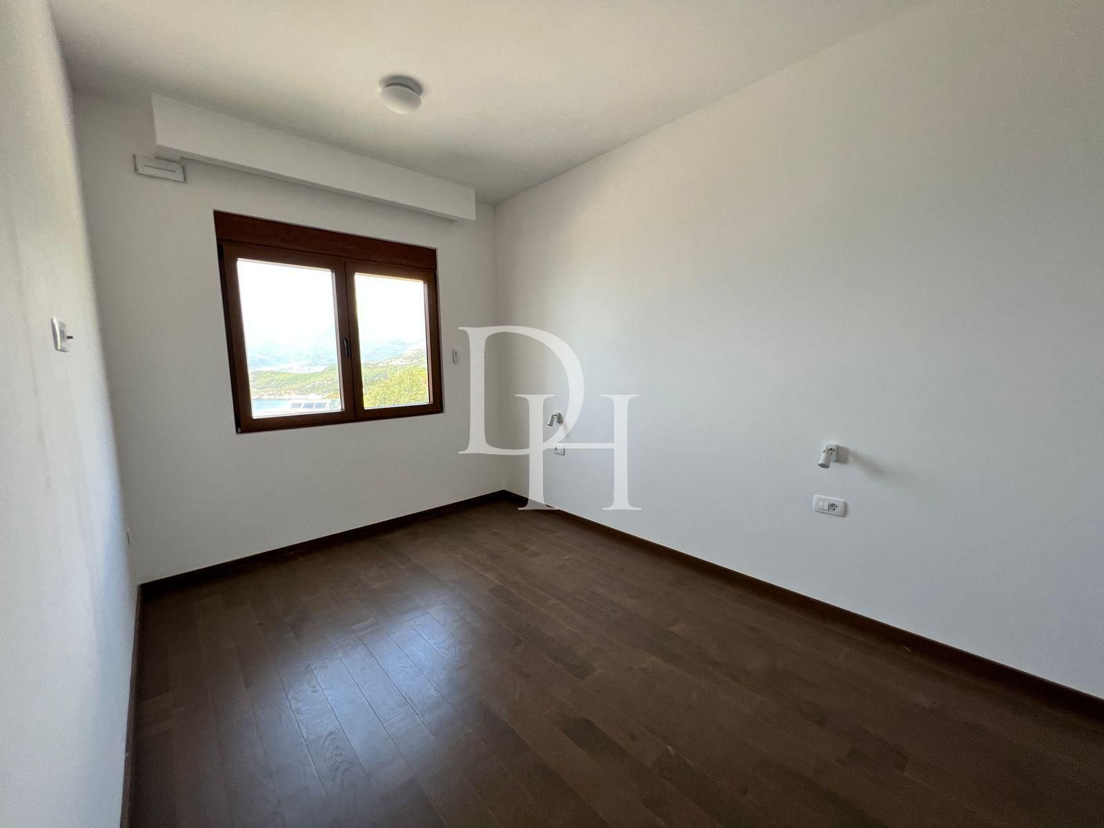 Villa in Rezhevichi in Budva, Montenegro, 180m2 - for 460&nbsp;000€ - Ref: 72328 photo 17