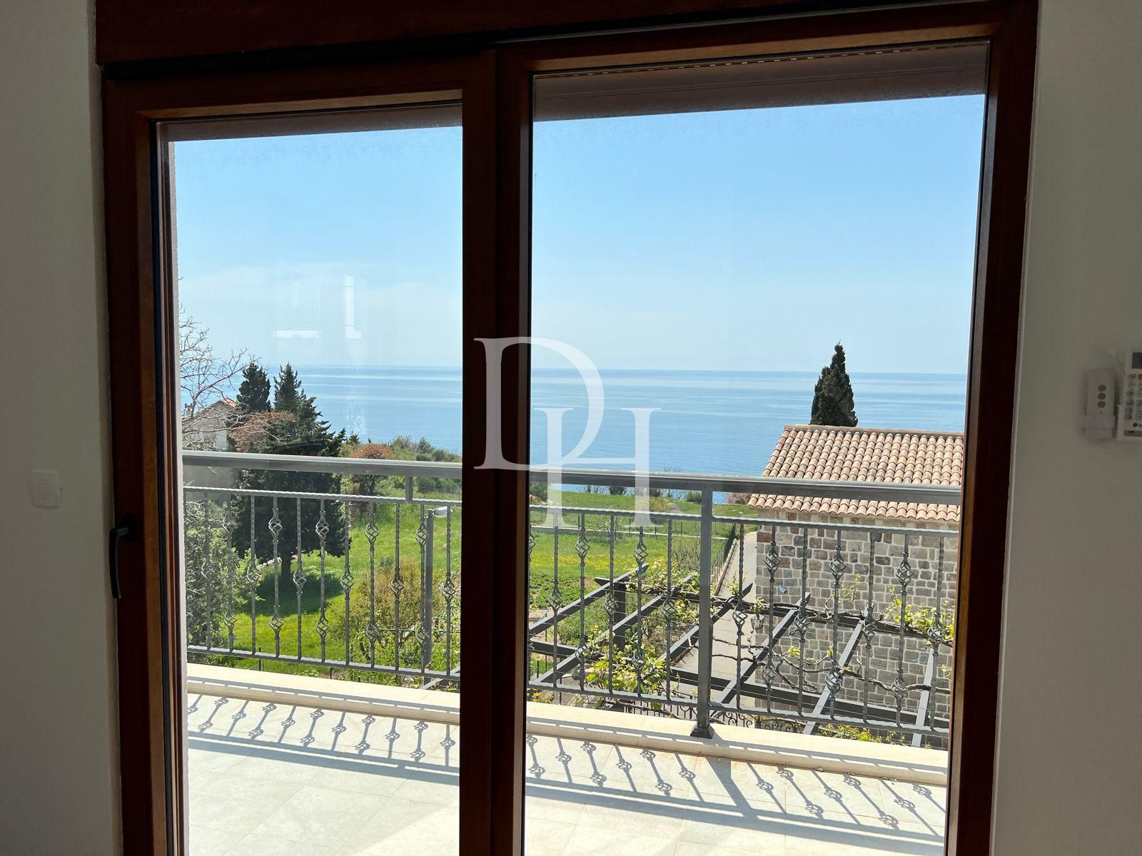 Villa in Rezhevichi in Budva, Montenegro, 180m2 - for 460&nbsp;000€ - Ref: 72328 photo 22