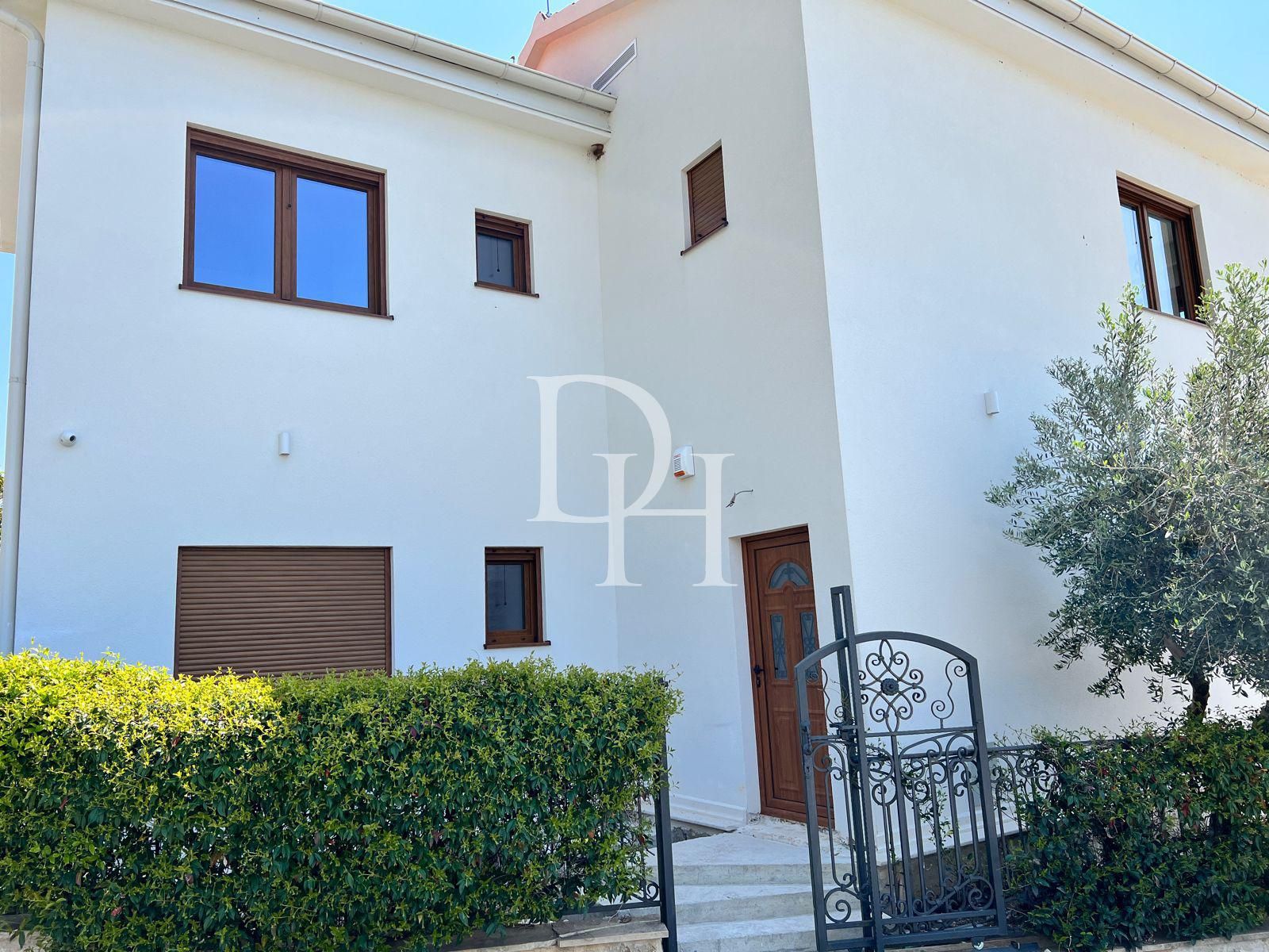 Villa in Rezhevichi in Budva, Montenegro, 180m2 - for 460&nbsp;000€ - Ref: 72328 photo 28