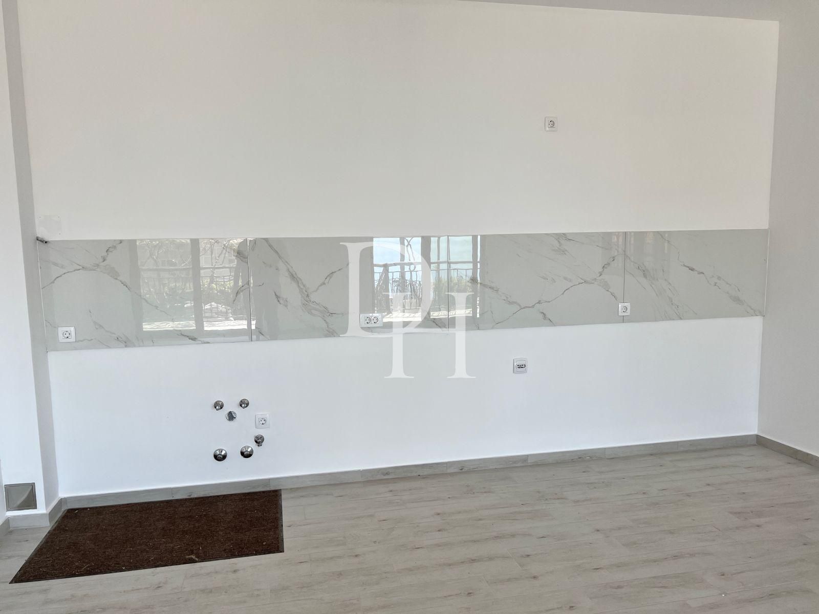 Villa in Rezhevichi in Budva, Montenegro, 180m2 - for 460&nbsp;000€ - Ref: 72328 photo 7