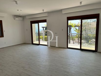 Villa in Rezhevichi in Budva, Montenegro, 180m2 - for 460&nbsp;000€ - Ref: 72328 photo 11