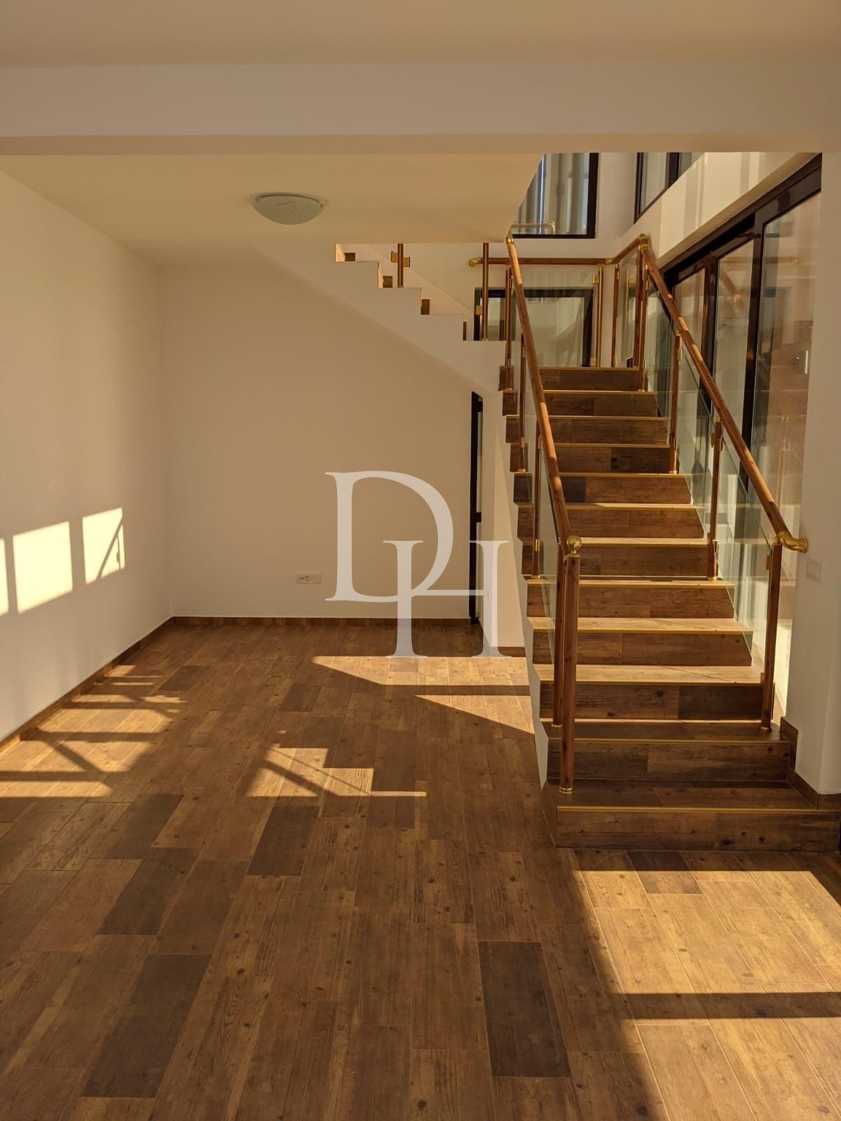 Villa in Dobra Voda, Montenegro, 404m2 - kosten 1&nbsp;190&nbsp;000€ - Ref: 72361 foto 30