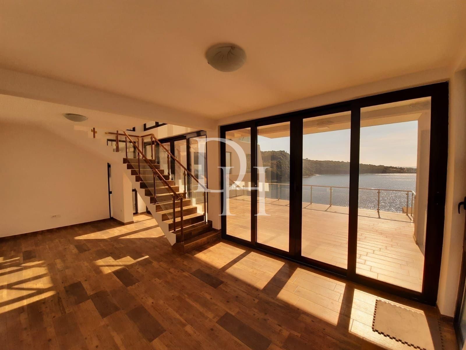 Villa in Dobra Voda, Montenegro, 404m2 - kosten 1&nbsp;190&nbsp;000€ - Ref: 72361 foto 45