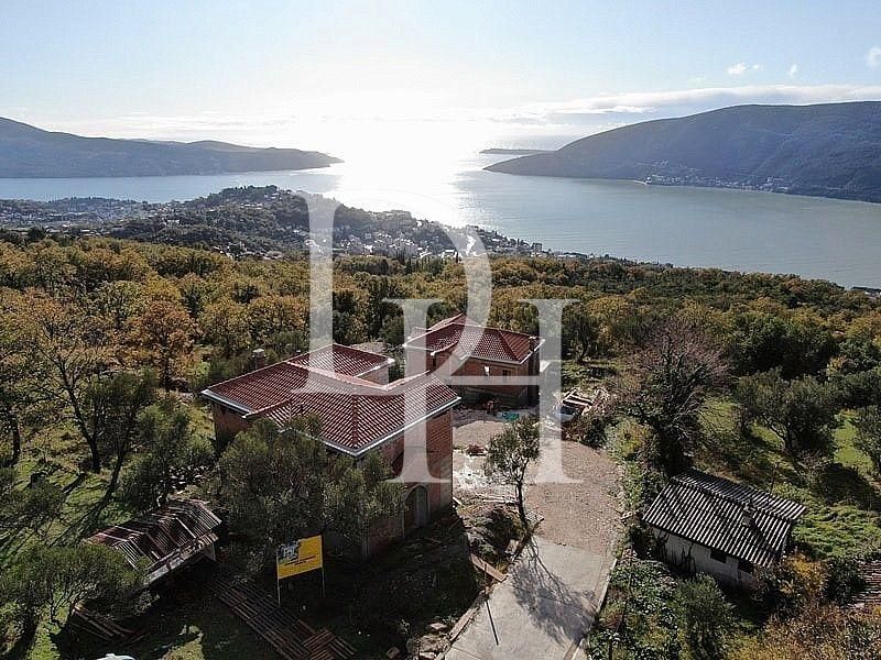 Villa in Herceg Novi, Montenegro, 237m2 - kosten 195&nbsp;000€ - Ref: 72360 foto 2