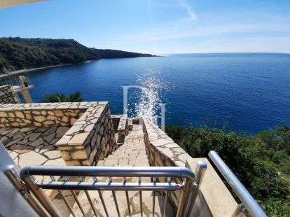 Villa in Dobra Voda, Montenegro, 404m2 - kosten 1&nbsp;190&nbsp;000€ - Ref: 72361 foto 32