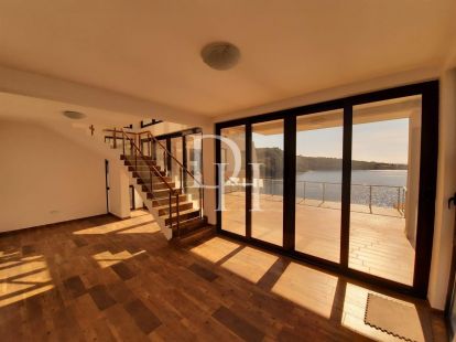 Villa in Dobra Voda, Montenegro, 404m2 - kosten 1&nbsp;190&nbsp;000€ - Ref: 72361 foto 45