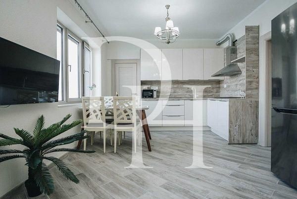 Вилла в Крашичах, Черногория, 241м2 - стоимость 1&nbsp;100&nbsp;000€ - Ref: 72368 фото 3