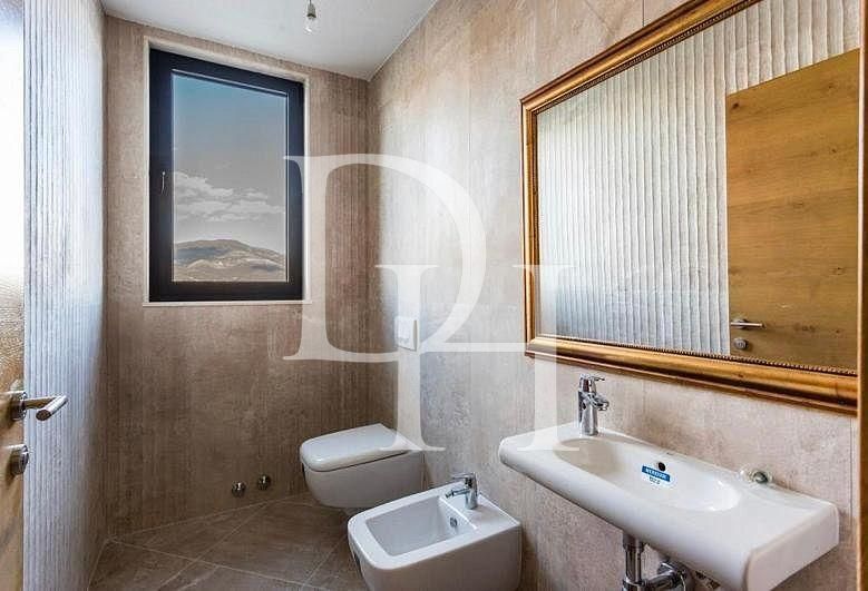 Вилла в Lushtica в Герцег-Нови, Черногория, 420м2 - стоимость 1&nbsp;630&nbsp;000€ - Ref: 72367 фото 5