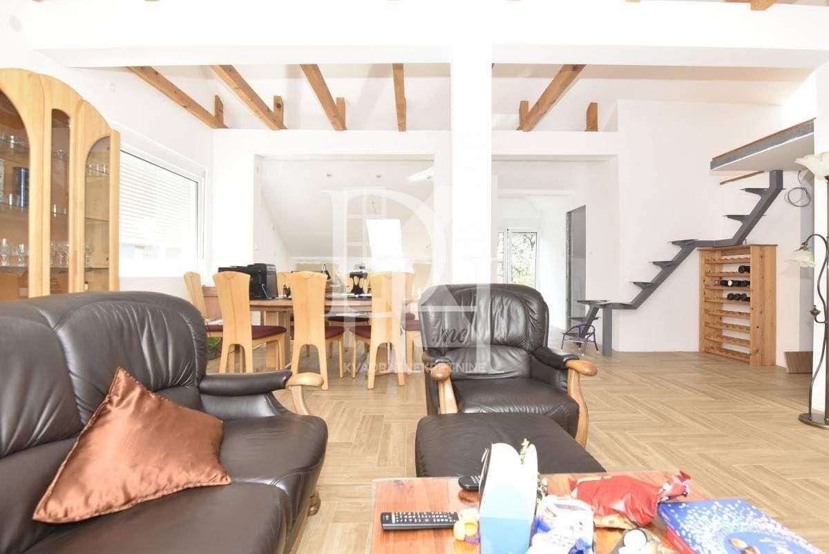 Коттедж в Подгорице, Черногория, 350м2 - стоимость 235&nbsp;000€ - Ref: 72385 фото 13