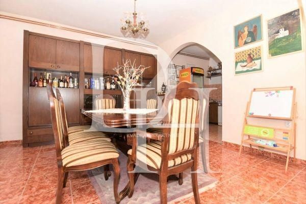 Коттедж в Подгорице, Черногория, 350м2 - стоимость 235&nbsp;000€ - Ref: 72385 фото 9