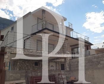 Cottage in Sutomore, Montenegro, 250m2 - for 150&nbsp;000€ - Ref: 72384 photo 1