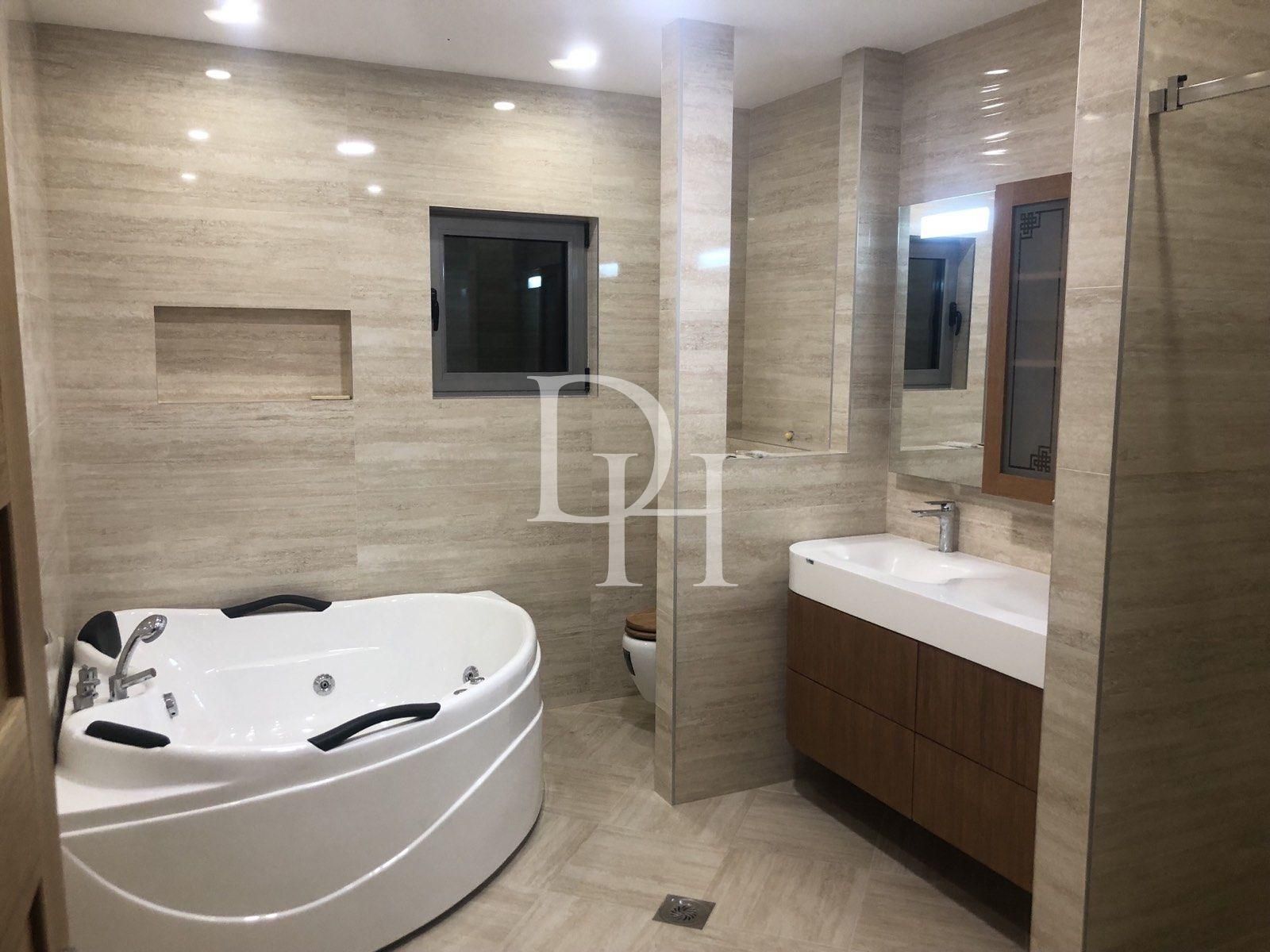 Вилла в Подгорице, Черногория, 320м2 - стоимость 600&nbsp;000€ - Ref: 72417 фото 14