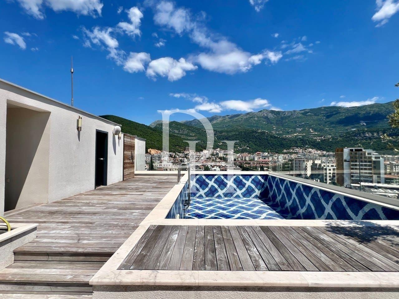 Penthouse in Budva, Montenegro, 640m2 - kosten 850&nbsp;000€ - Ref: 72440 foto 3