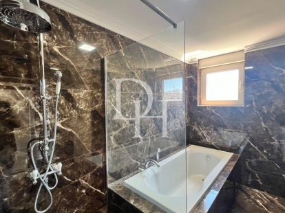 Penthouse in Budva, Montenegro, 640m2 - kosten 850&nbsp;000€ - Ref: 72440 foto 14