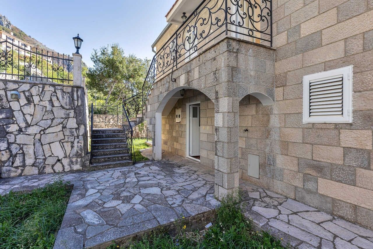 Вилла в Будве, Черногория, 249м2 - стоимость 330&nbsp;000€ - Ref: 72449 фото 15