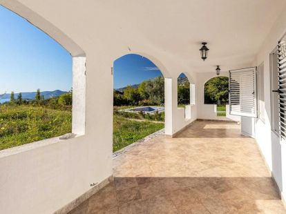 Вилла в Будве, Черногория, 249м2 - стоимость 330&nbsp;000€ - Ref: 72449 фото 7