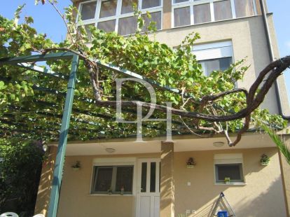 Таунхаус в Утехе, Черногория за 150 000€ (ID:72456)