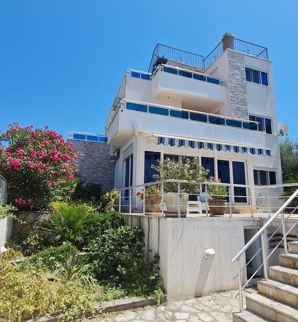 Вилла в Утехе, Черногория, 250м2 - стоимость 350&nbsp;000€ - Ref: 72471 фото 8