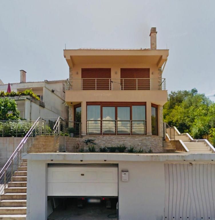 Вилла в Тивате, Черногория, 180м2 - стоимость 495&nbsp;000€ - Ref: 72490 фото 5