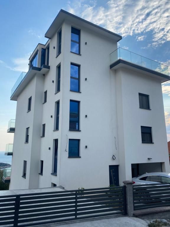 Villa in Dobra Voda, Montenegro, 500m2 - kosten 750&nbsp;000€ - Ref: 72513 foto 1