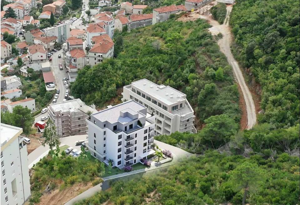 Апартаменти у Будві, Чорногорія, 46м2 - вартість 129&nbsp;332€ - Ref: 72523 фото 3