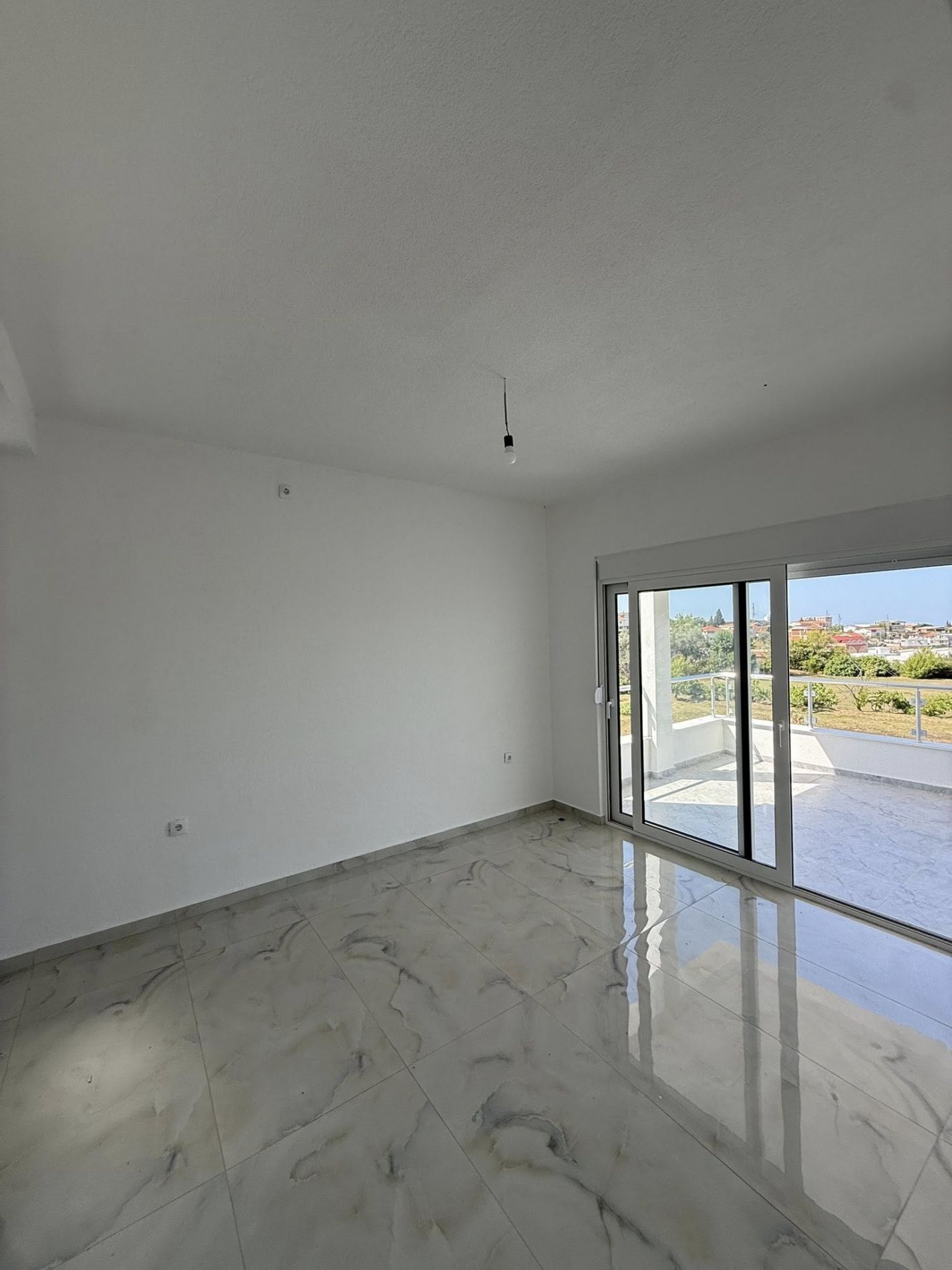 Отель в Добра воде, Черногория, 1 066м2 - стоимость 1&nbsp;400&nbsp;000€ - Ref: 72515 фото 4