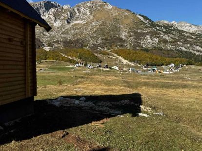 Участок в Жабляке, Черногория, 1 200м2 - стоимость 110€ - Ref: 72522 фото 2