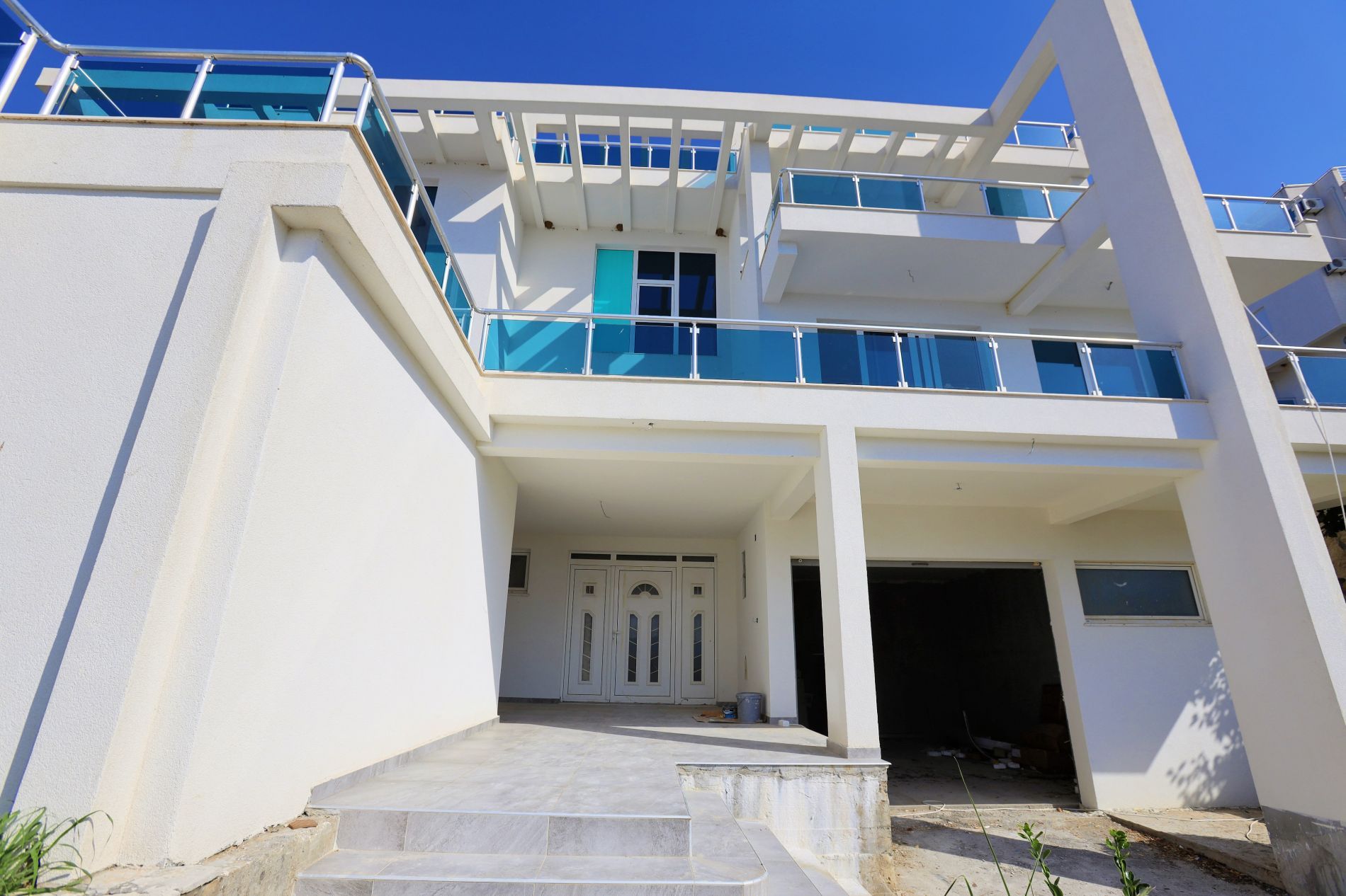 Villa in Dobra Voda, Montenegro, 413m2 - for 500&nbsp;000€ - Ref: 72531 photo 3